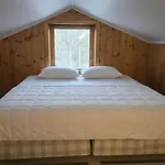 Grandma Guest House, Near Ski, Biking, River Summer Camp Rena